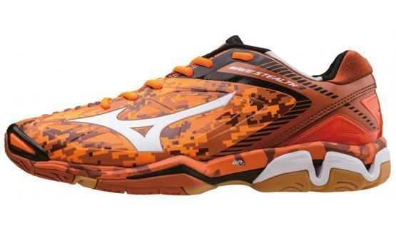 chaussure de handball asics